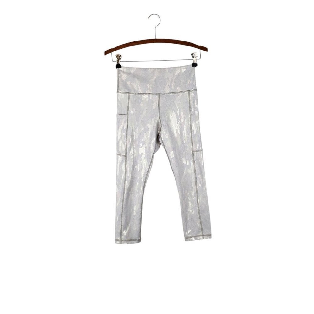 Zyia Light n Tight Hi-Rise Capri Pocket Leggings Metallic Gray Camo Size 2